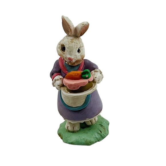 Cottontail Lane Bunny Carrot Cake‎ Figurine Resin Purple Dress Springtime Easter - Picture 1 of 5